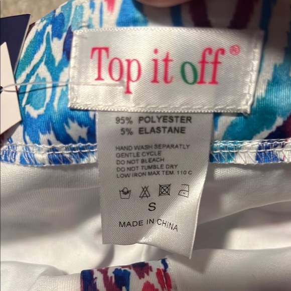 Top it off. Blue and Pink A-line Mini Skorts for Resort Wear super soft - Picture 3 of 5